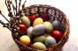 Lidové způsoby barvení vajec Barvení vajec šťávami z ovoce a zeleniny